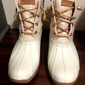 SPERRY DUCK BOOTS
